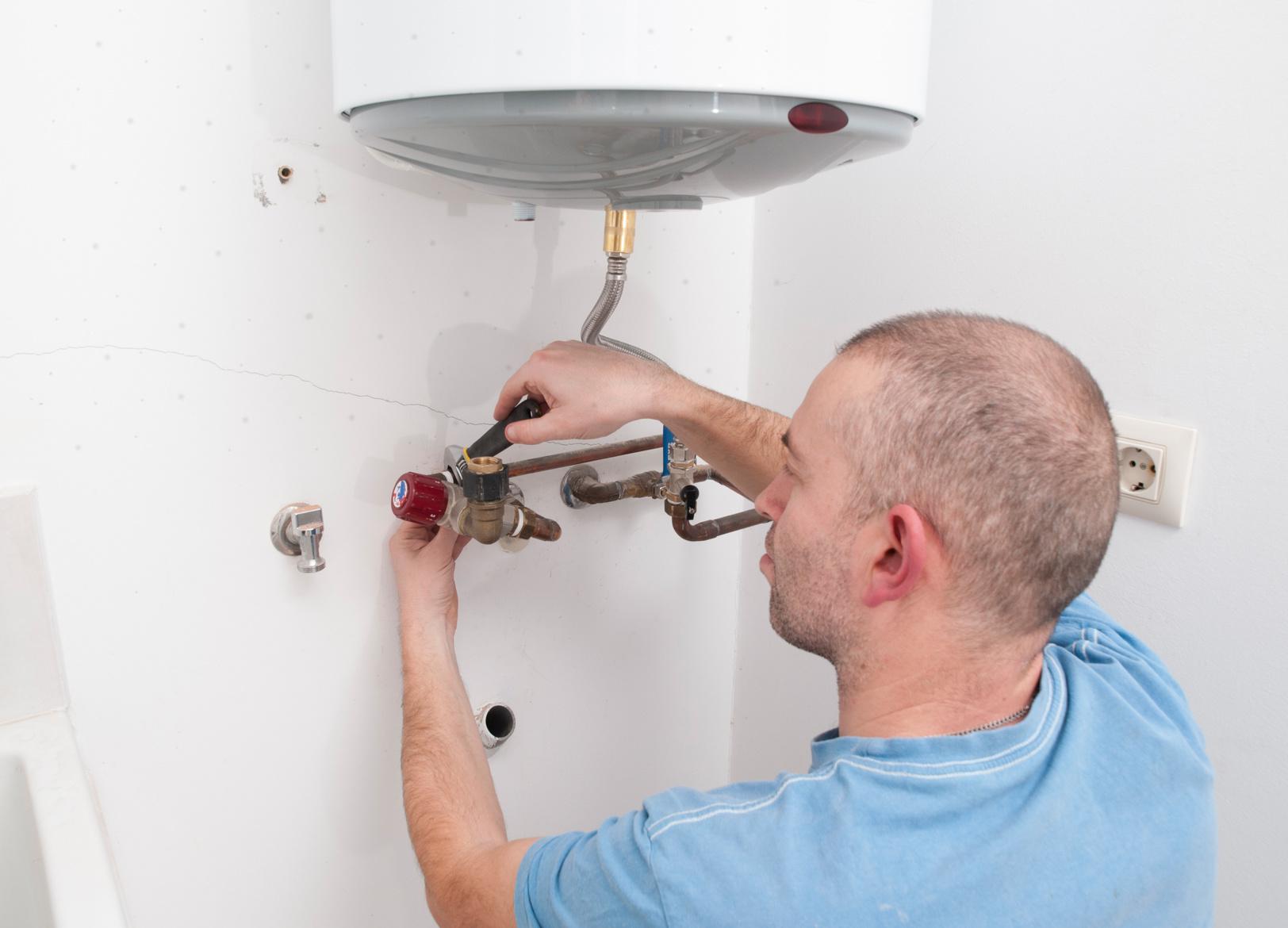 remplacement chauffe-eau pas cher Suresnes